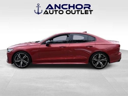 2019 Volvo S60 T6 R-Design