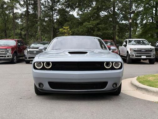 Smoke Show 2022 Dodge Challenger R/T