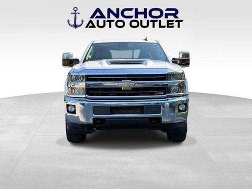 Summit White 2018 Chevrolet Silverado 2500 LTZ