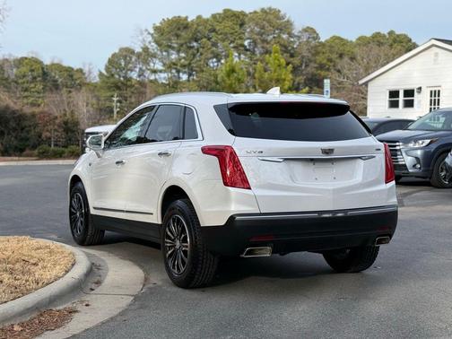 2017 Cadillac XT5 Base