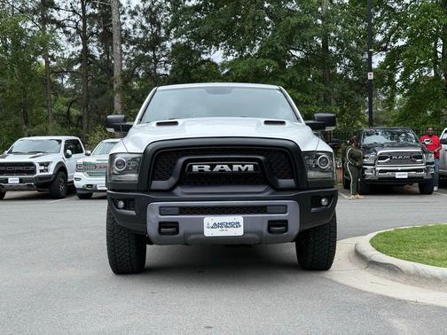 Bright White Clearcoat 2016 RAM 1500 Rebel