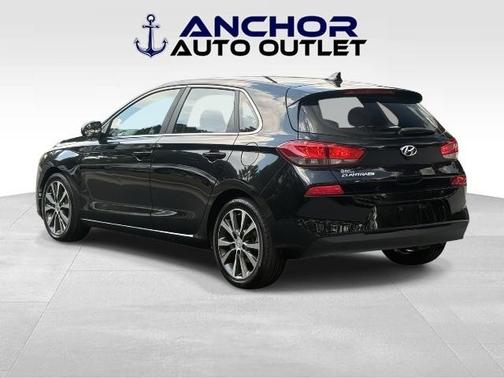 2018 Hyundai Elantra GT Base