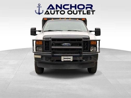 Oxford White Clearcoat 2009 Ford F-350 XL