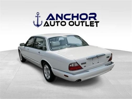 2001 Jaguar XJ Vanden Plas