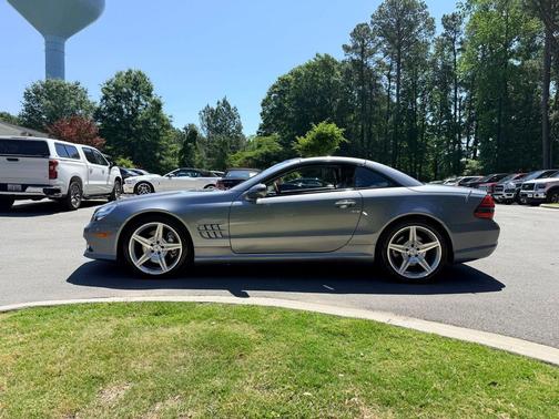 Silver 2009 Mercedes-Benz SL-Class SL 550