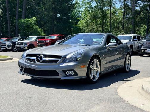 Silver 2009 Mercedes-Benz SL-Class SL 550