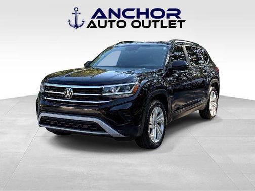 Deep Black Pearl 2021 Volkswagen Atlas 3.6L SE w/Technology