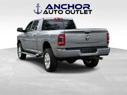 2022 RAM 2500 Big Horn Crew Cab 4x4 6'4' Box