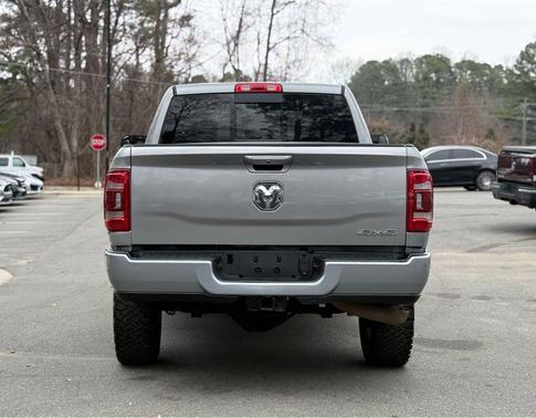 2022 RAM 2500 Big Horn Crew Cab 4x4 6'4' Box