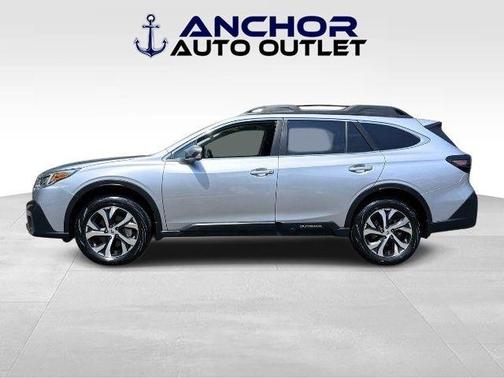 Ice Silver Metallic 2022 Subaru Outback Limited