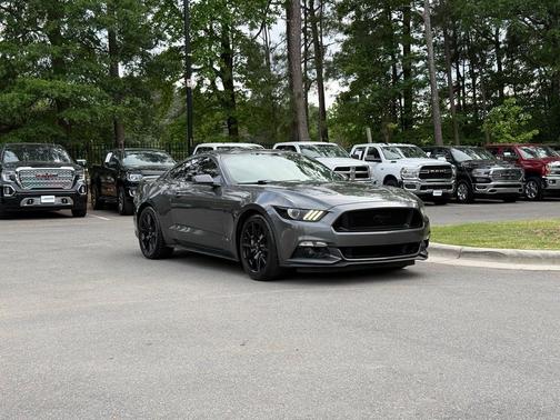 Magnetic 2017 Ford Mustang GT Premium