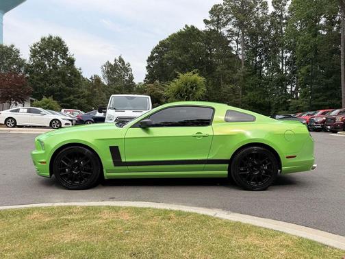 Gotta Have It Green Metallic Tri-Coat 2013 Ford Mustang V6