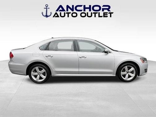 2012 Volkswagen Passat 2.5 SE