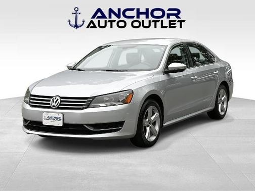 2012 Volkswagen Passat 2.5 SE