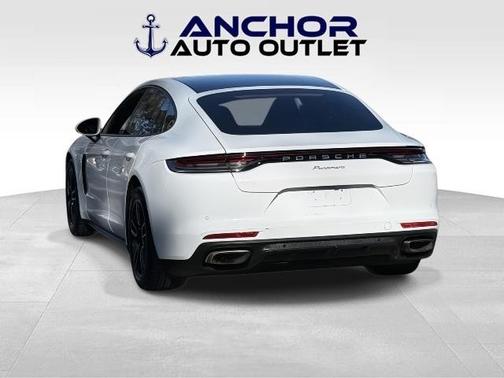 2021 Porsche Panamera Base