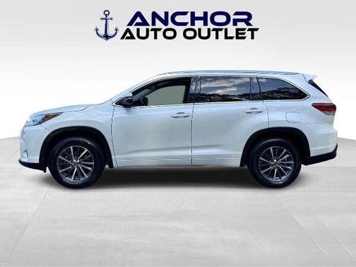 Blizzard Pearl 2018 Toyota Highlander XLE