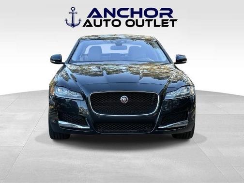 2016 Jaguar XF 35t Premium