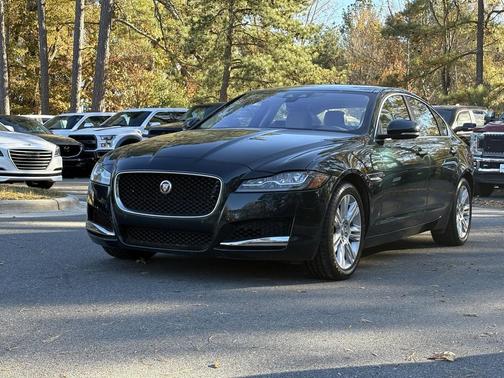 2016 Jaguar XF 35t Premium