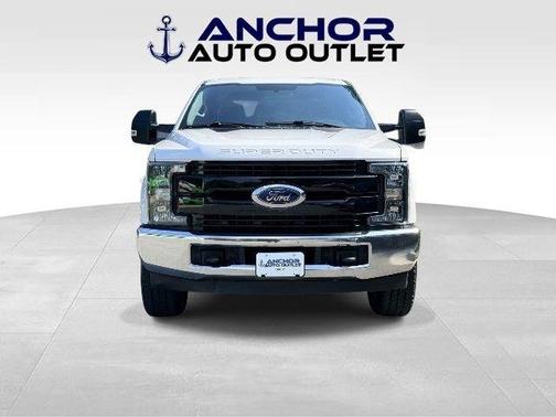 Oxford White 2019 Ford F-250 XL