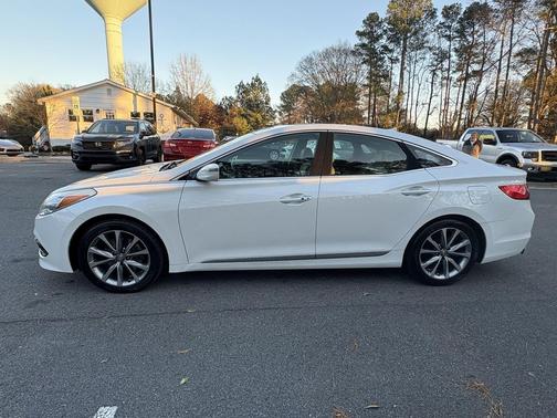 2016 Hyundai Azera Base