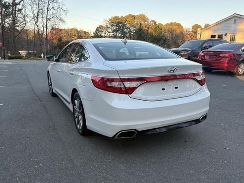2016 Hyundai Azera Base