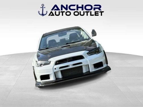 Wicked White 2011 Mitsubishi Lancer Evolution GSR