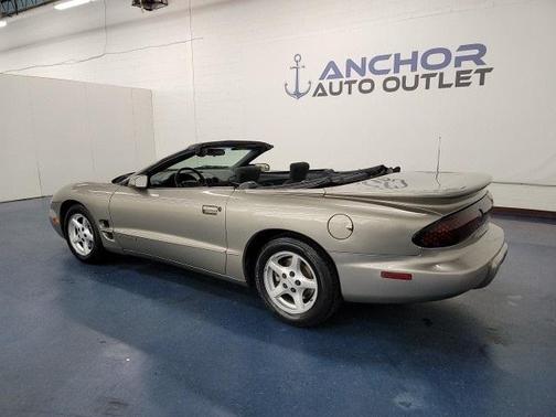 Photo 3 of 26 of 2001 Pontiac Firebird Firebird