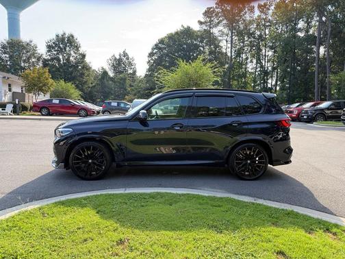 Carbon Black Metallic 2021 BMW X5 sDrive40i