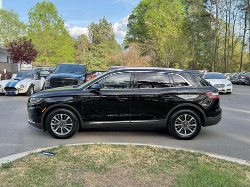 Infinite Black 2021 Lincoln Nautilus Reserve