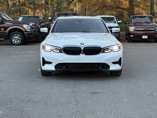 2020 BMW 330 330i