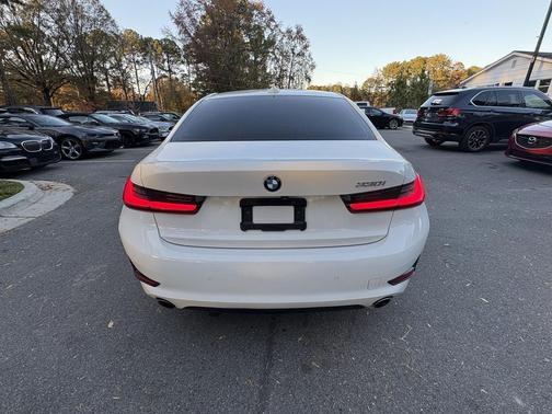 2020 BMW 330 330i
