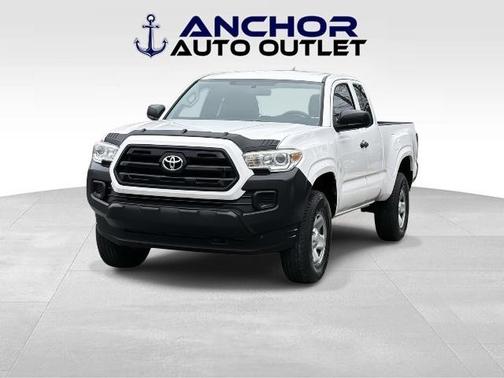 2016 Toyota Tacoma SR