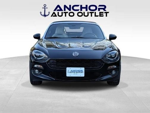 2019 FIAT 124 Spider Base