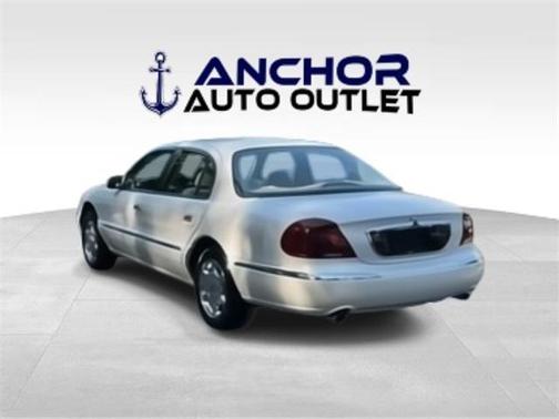 2001 Lincoln Continental Base