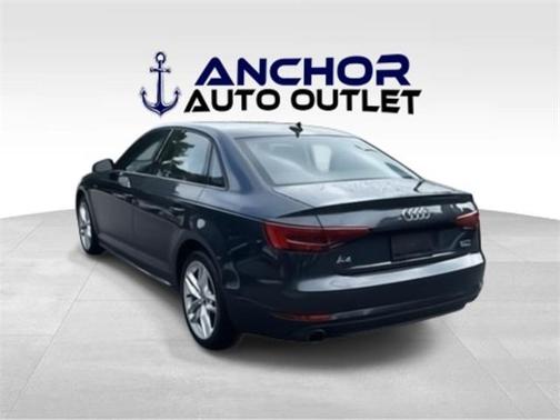 2017 Audi A4 Season of Audi Premium
