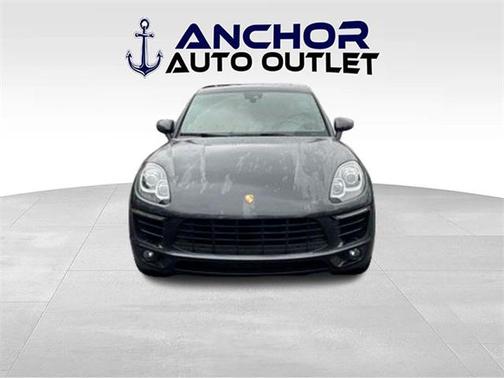 2018 Porsche Macan Base