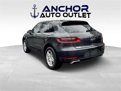 2018 Porsche Macan Base