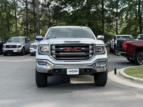 White Frost Tricoat 2017 GMC Sierra 1500 SLT