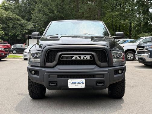 Brilliant Black Crystal Pearlcoat 2017 RAM 1500 Rebel
