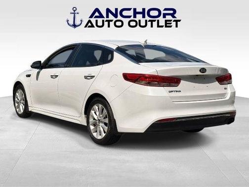 Snow White Pearl 2016 Kia Optima EX