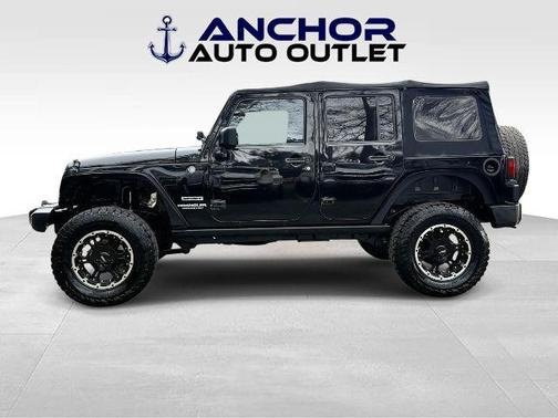 Black Clearcoat 2013 Jeep Wrangler Unlimited Sport