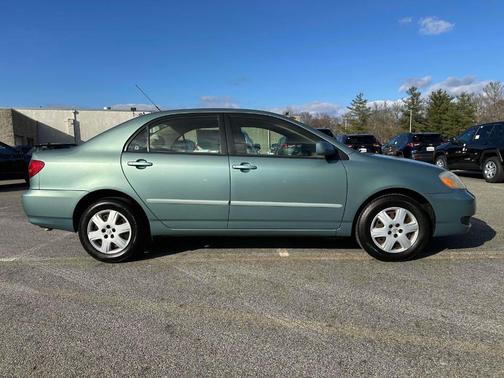 2006 Toyota Corolla LE