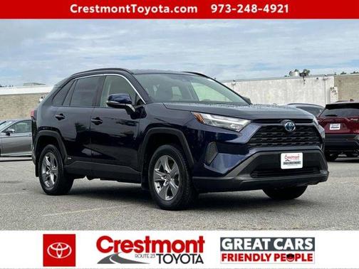 2022 Toyota RAV4 Hybrid XLE
