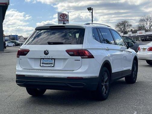 2022 Volkswagen Tiguan 2.0T SE