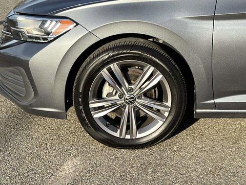 2022 Volkswagen Jetta 1.5T SE