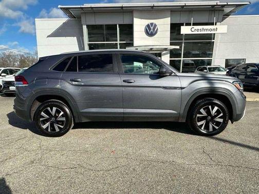 2022 Volkswagen Atlas Cross Sport 2.0T SE