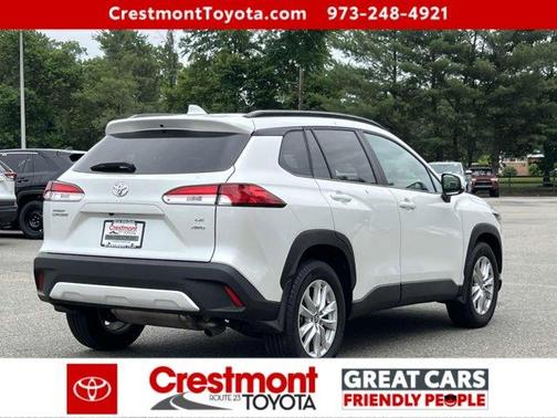 2024 Toyota Corolla Cross LE