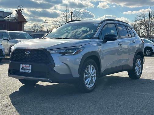 2025 Toyota Corolla Cross LE