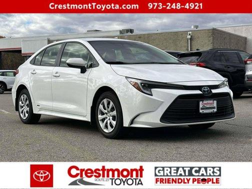 2025 Toyota Corolla Hybrid LE