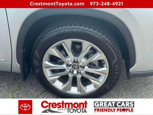 2024 Toyota Highlander Hybrid Limited